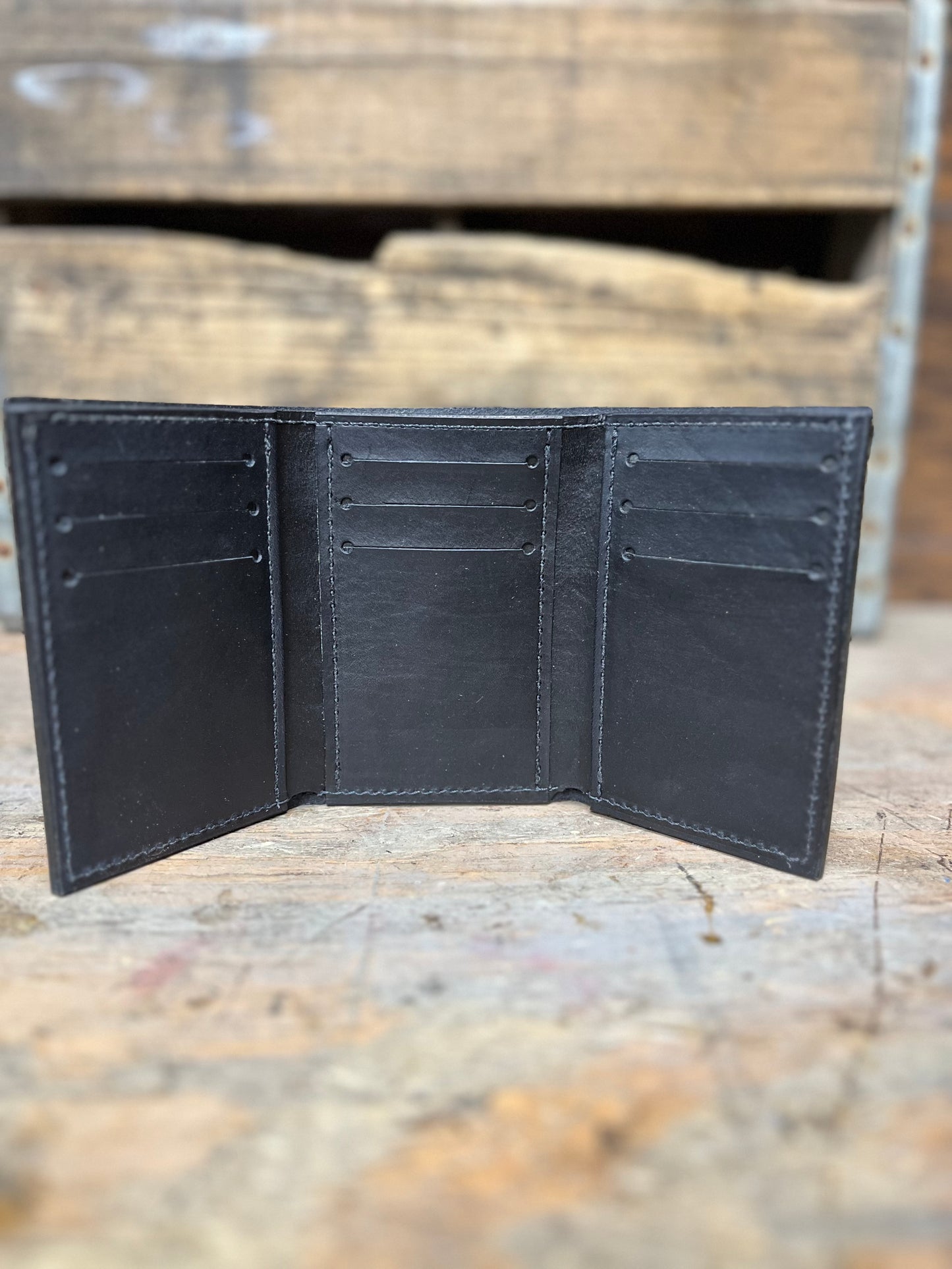 LEATHER GOODS HAND MADE