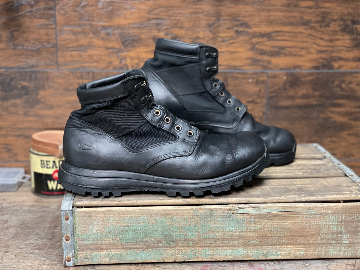VIBRAM TRACTION SOLES