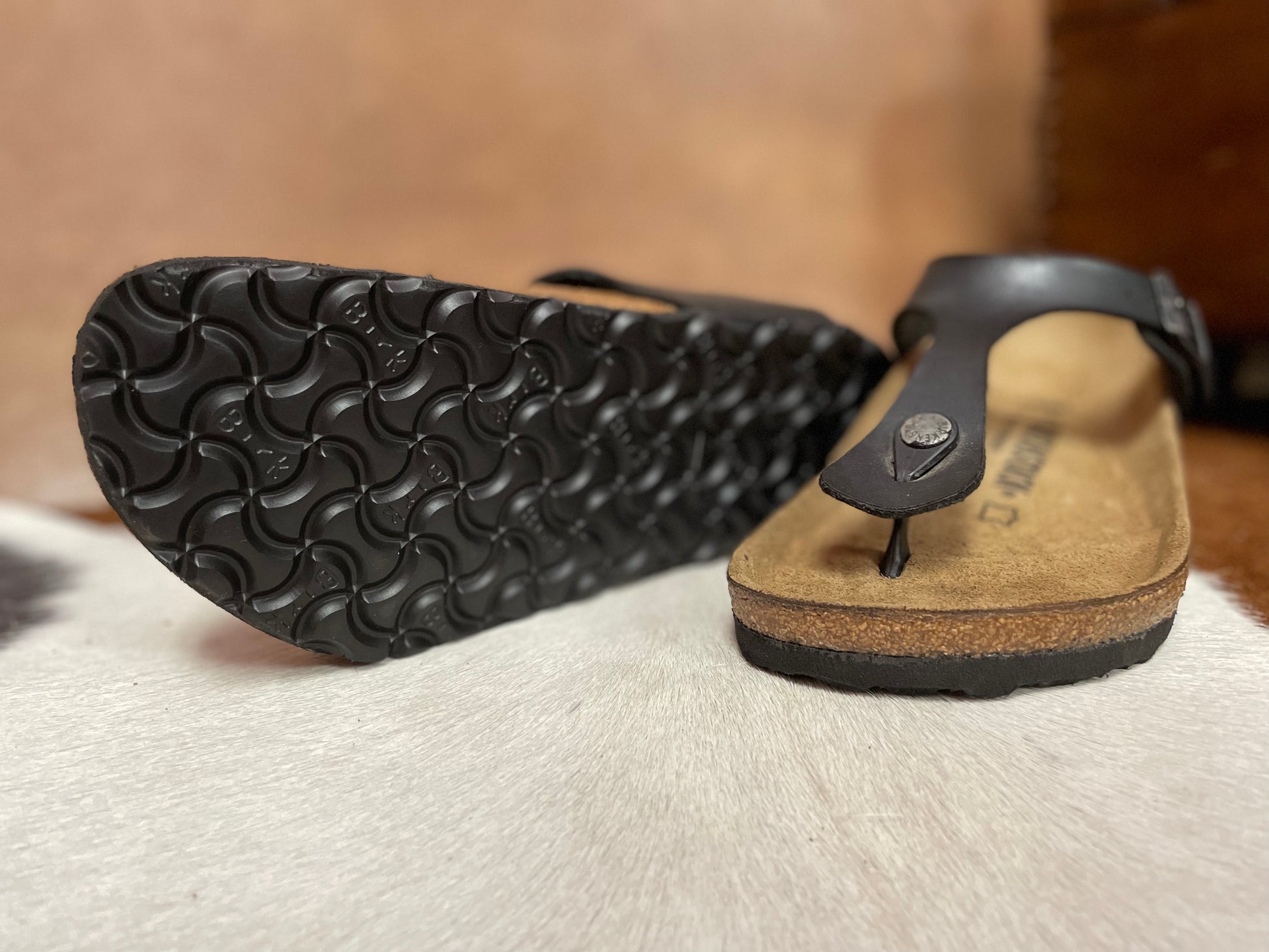Birkenstock Gizeh sandals in black