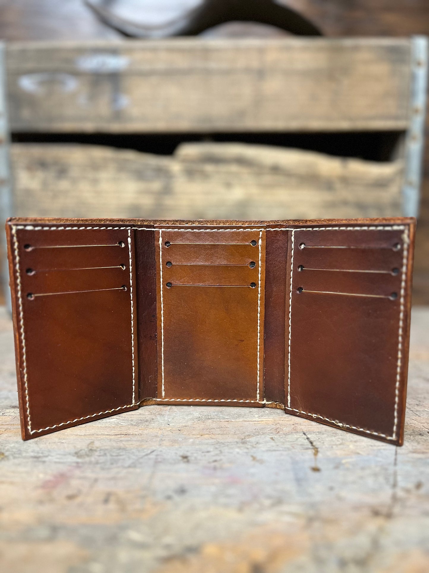 LEATHER GOODS HAND MADE